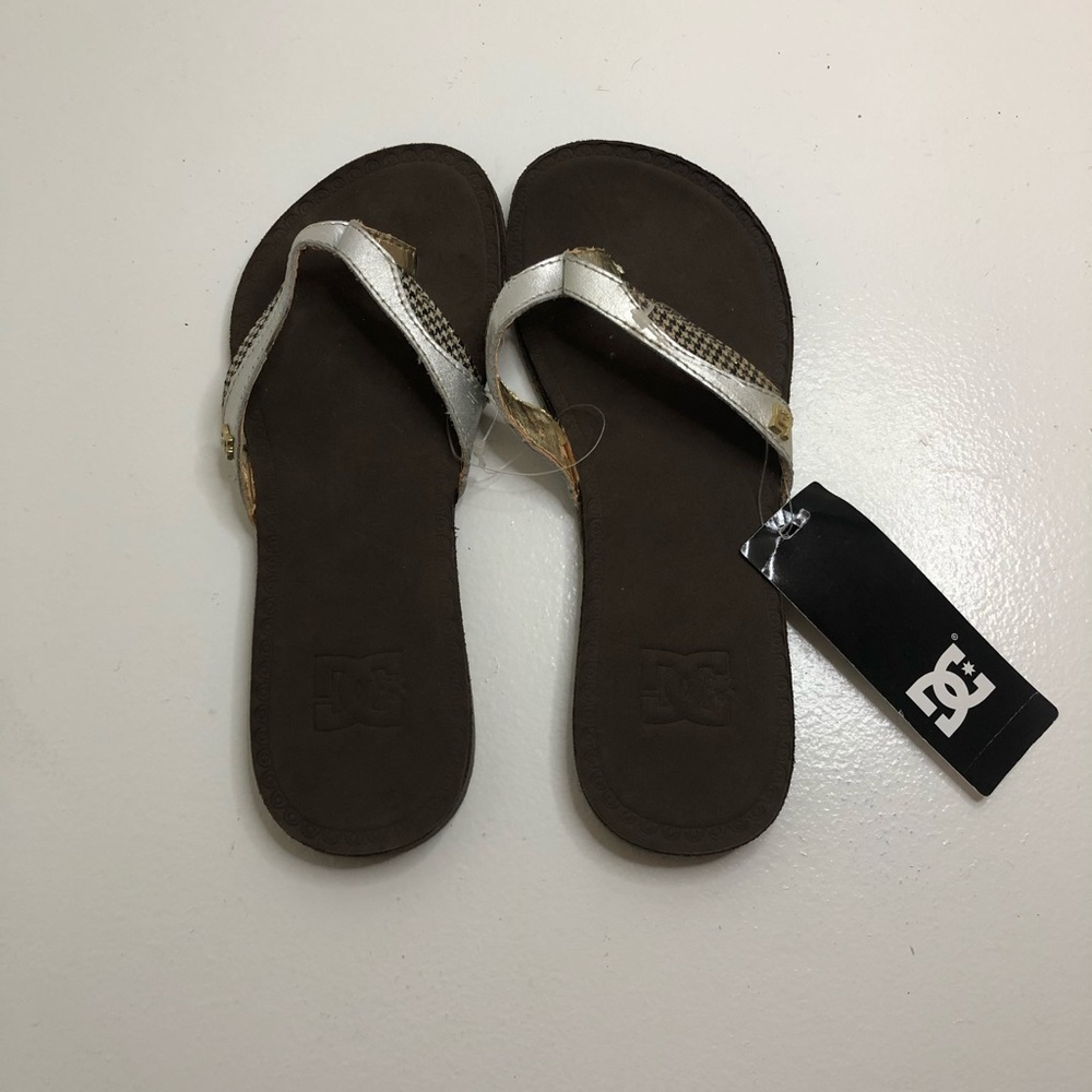 NEW DC Women’s Flip Flops